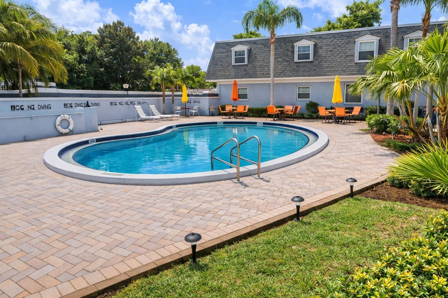 1712 Belleair Forest Unit A, Belleair, FL 33756