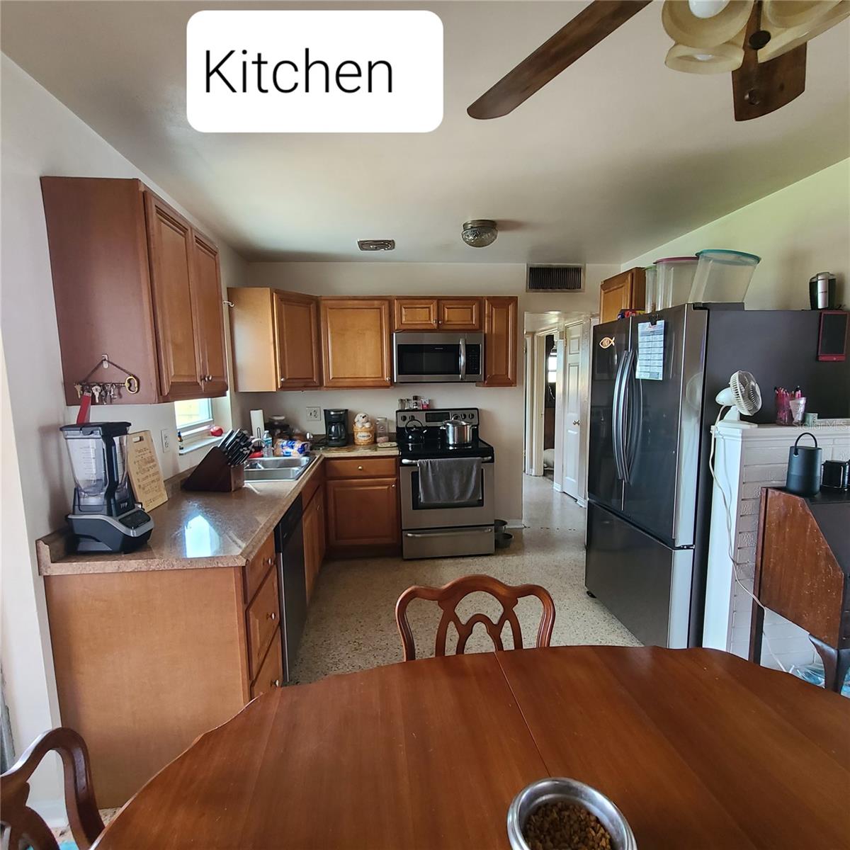 6885 29th Ter N, St Petersburg, FL 33710