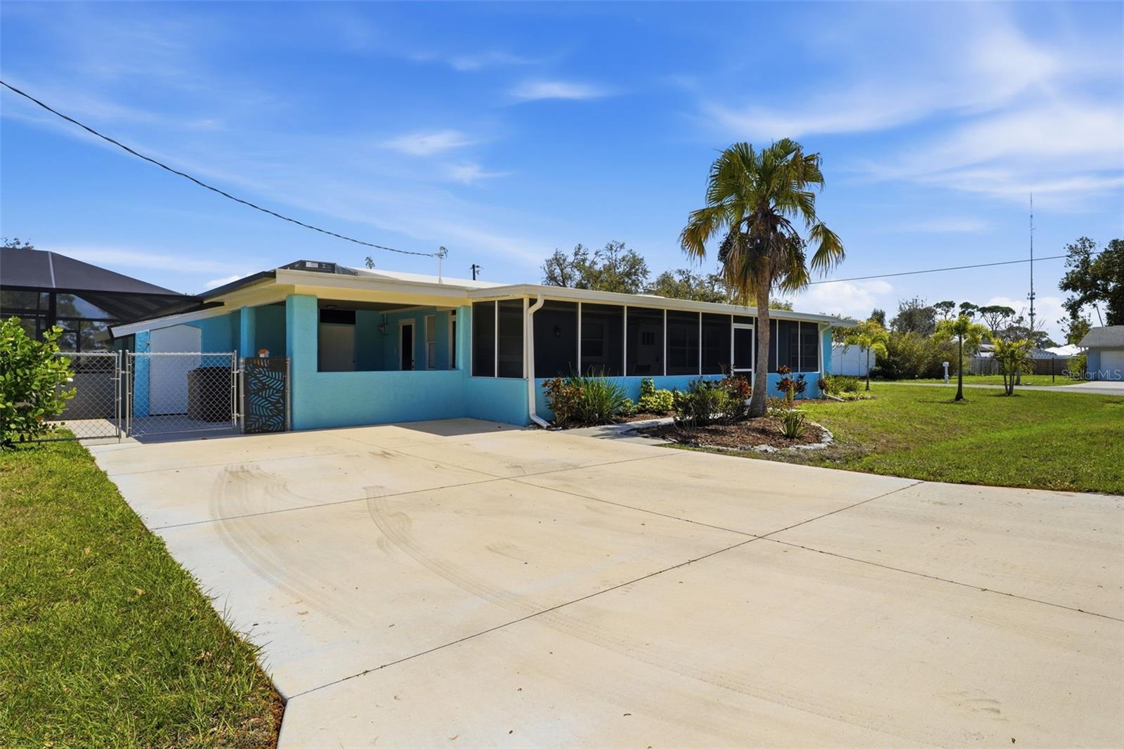 2400 Pine, Nokomis, FL 34275