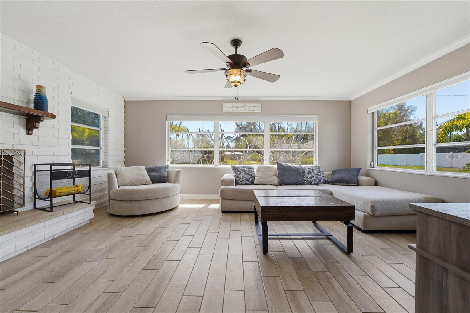 2400 Pine, Nokomis, FL 34275