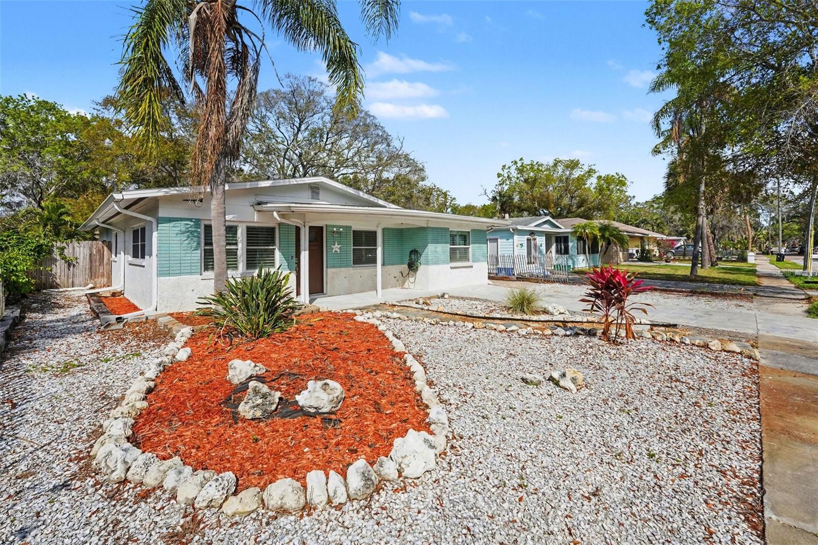 318 Bath, Tarpon Springs, FL 34689