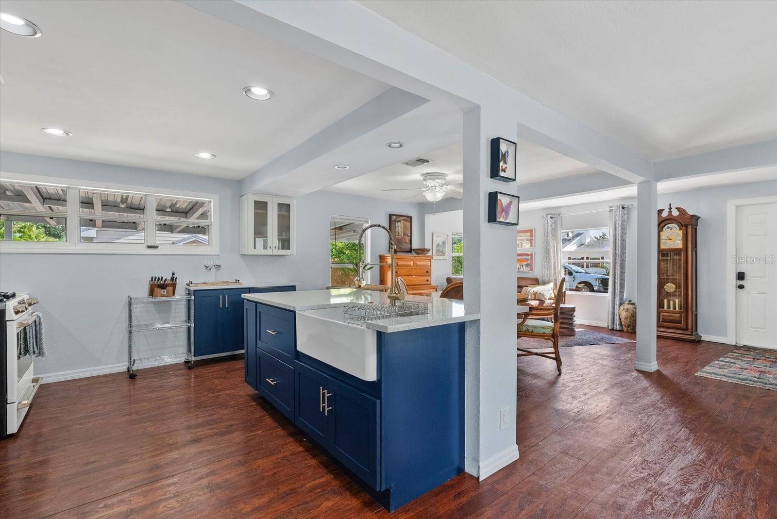 4111 Sarasota, Sarasota, FL 34234