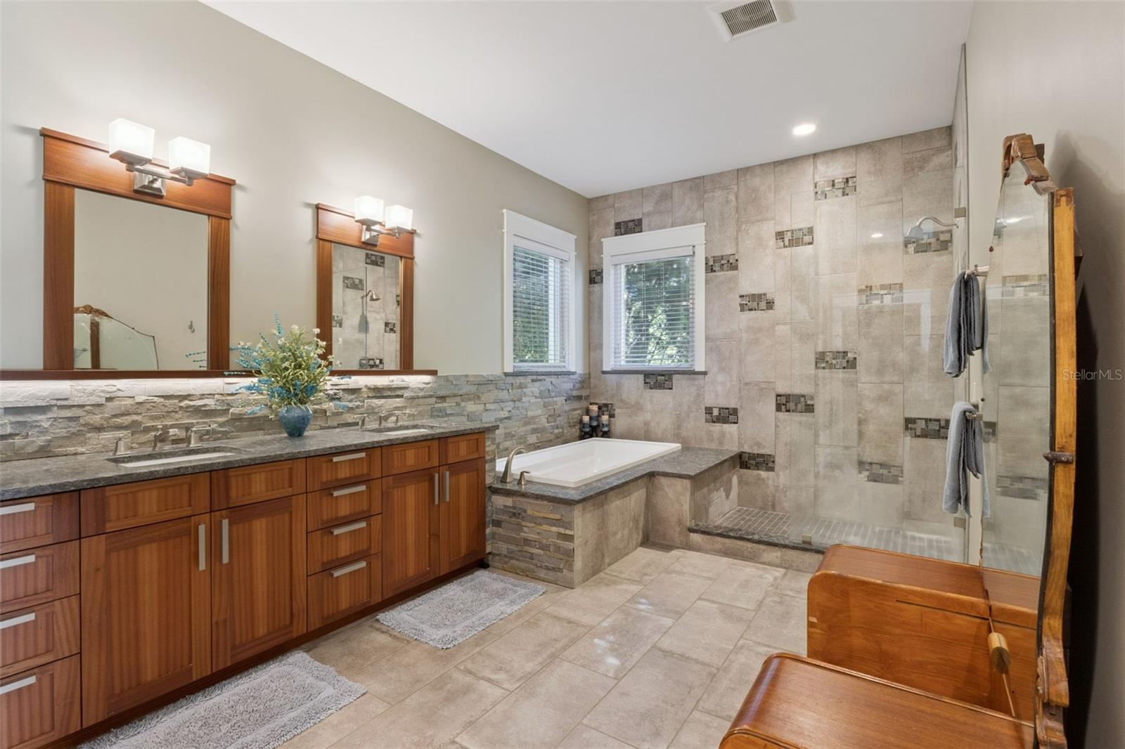 15503 Trotting Horse, Tavares, FL 32778