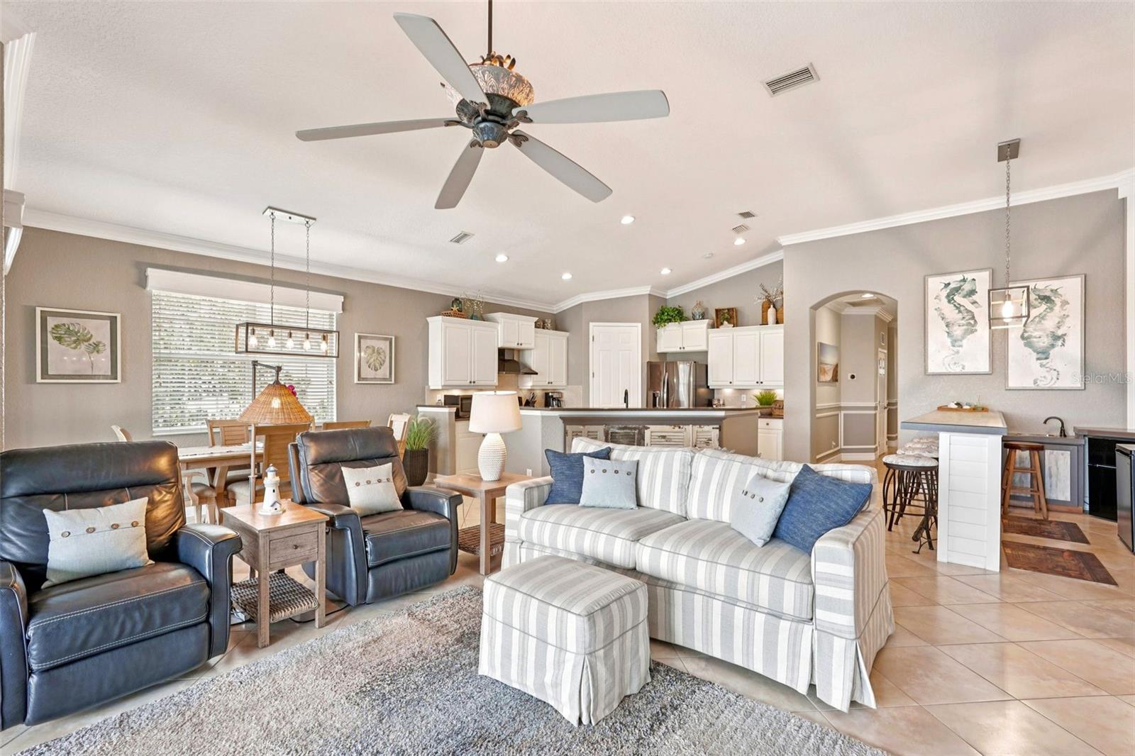1435 Emerald Dunes, Sun City Center, FL 33573