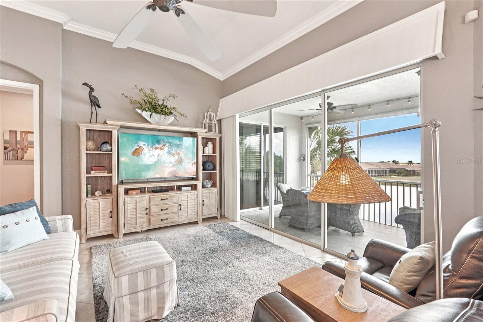 1435 Emerald Dunes, Sun City Center, FL 33573