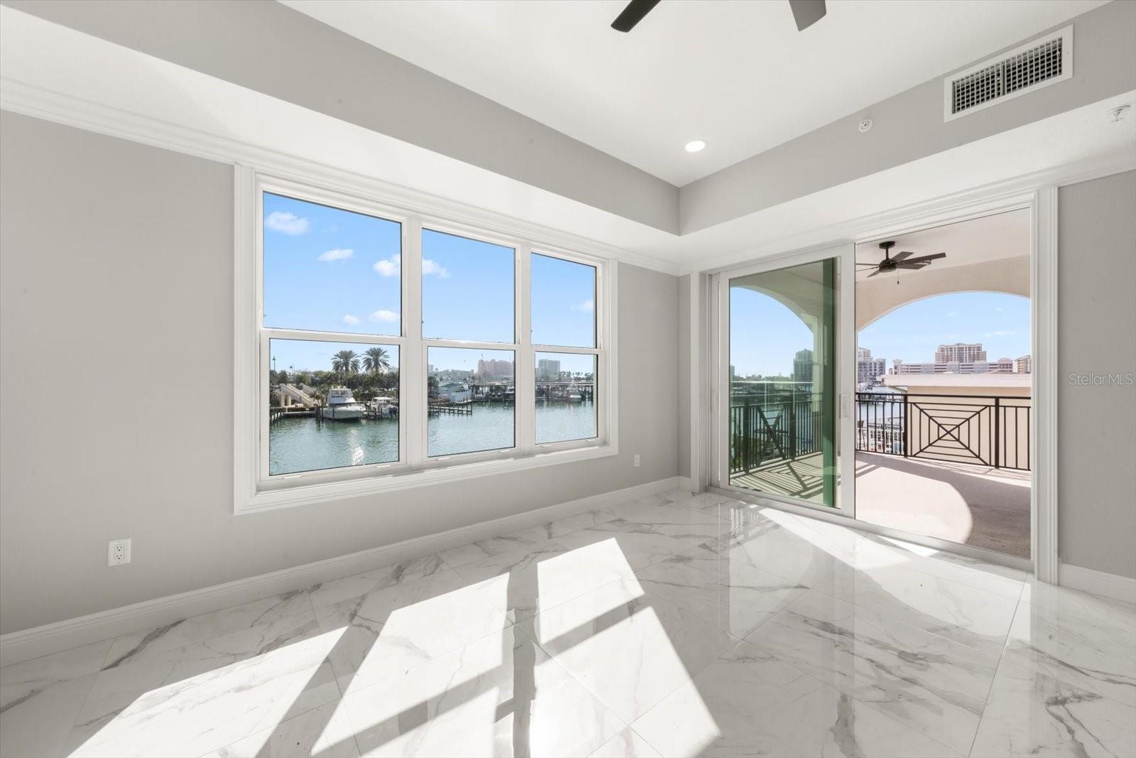 211 Dolphin Unit 203, Clearwater, FL 33767