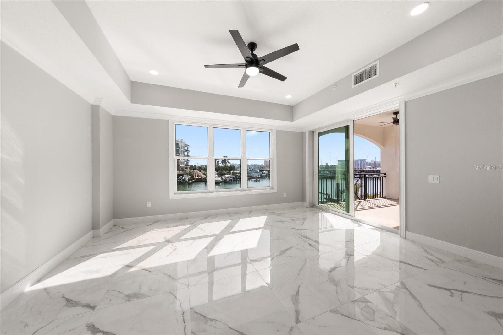 211 Dolphin Unit 203, Clearwater, FL 33767