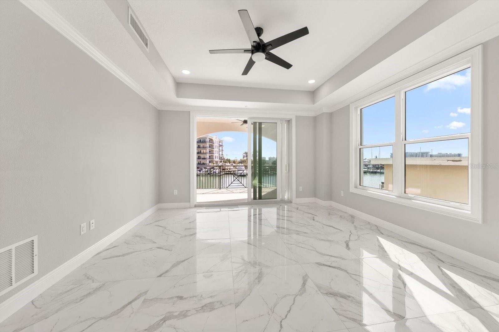 211 Dolphin Unit 203, Clearwater, FL 33767