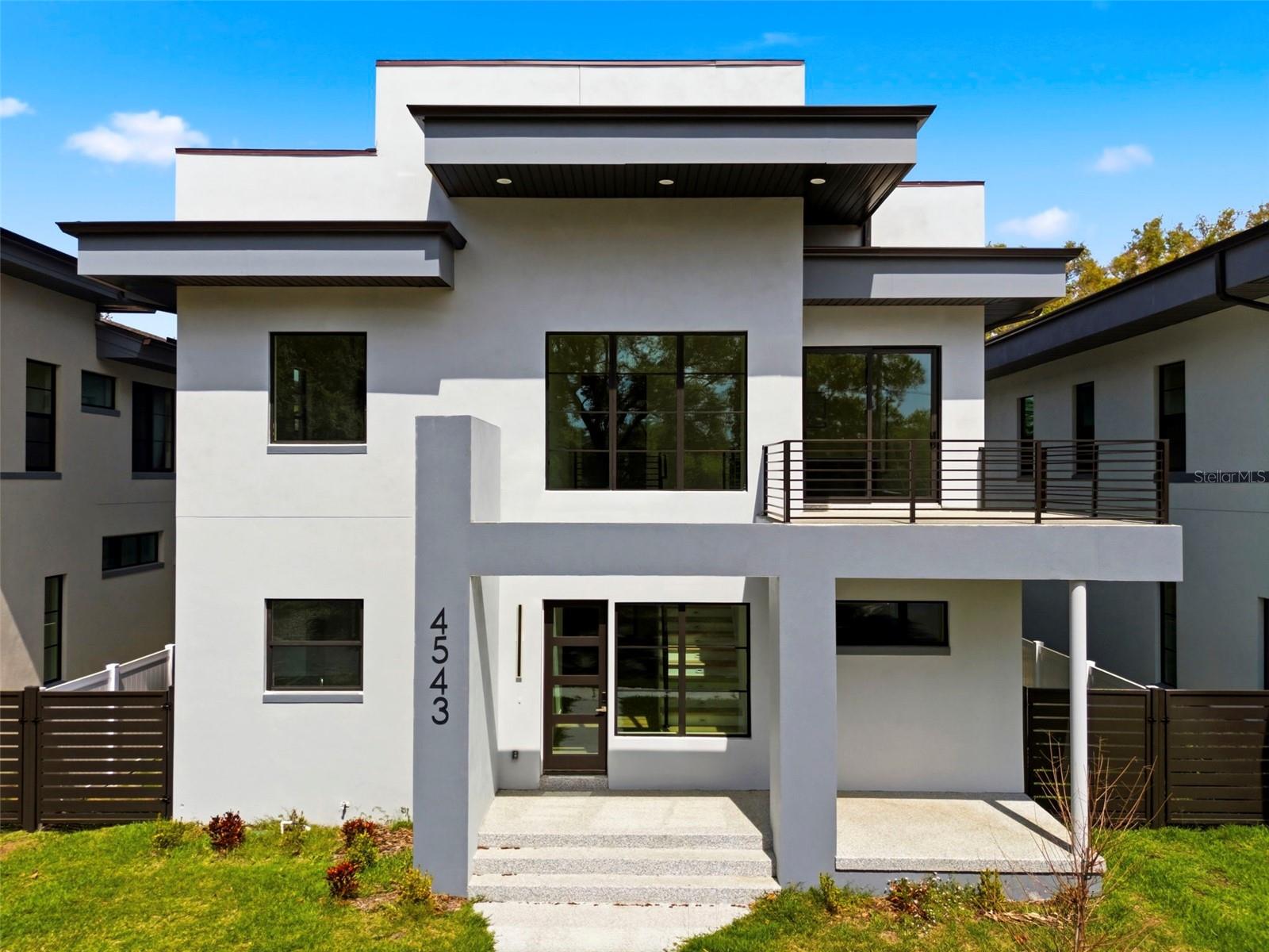 4543 26th, St Petersburg, FL 33711