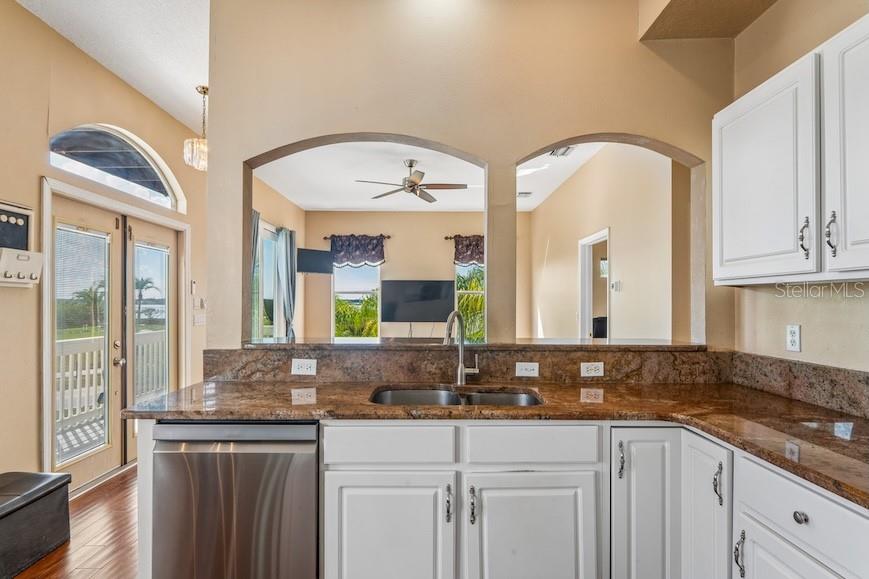 402 Shore, Oldsmar, FL 34677