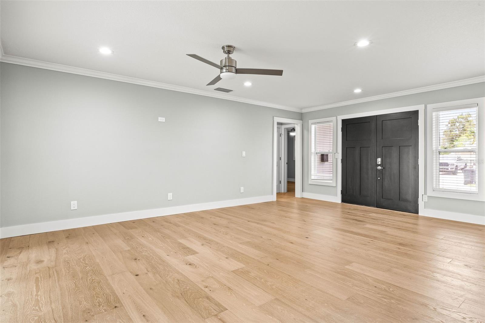 170 98th, St Petersburg, FL 33702