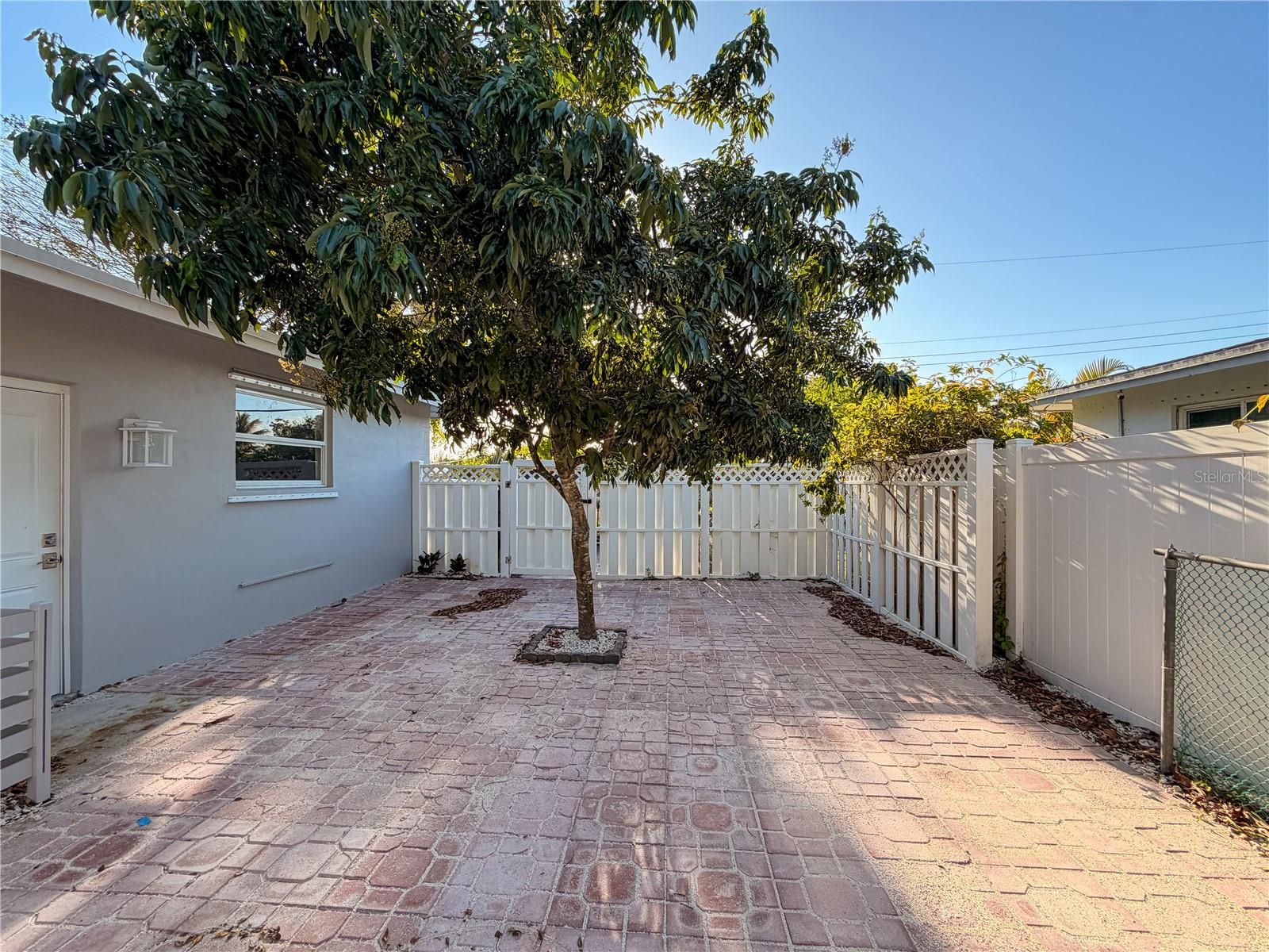 410 56th, Plantation, FL 33317