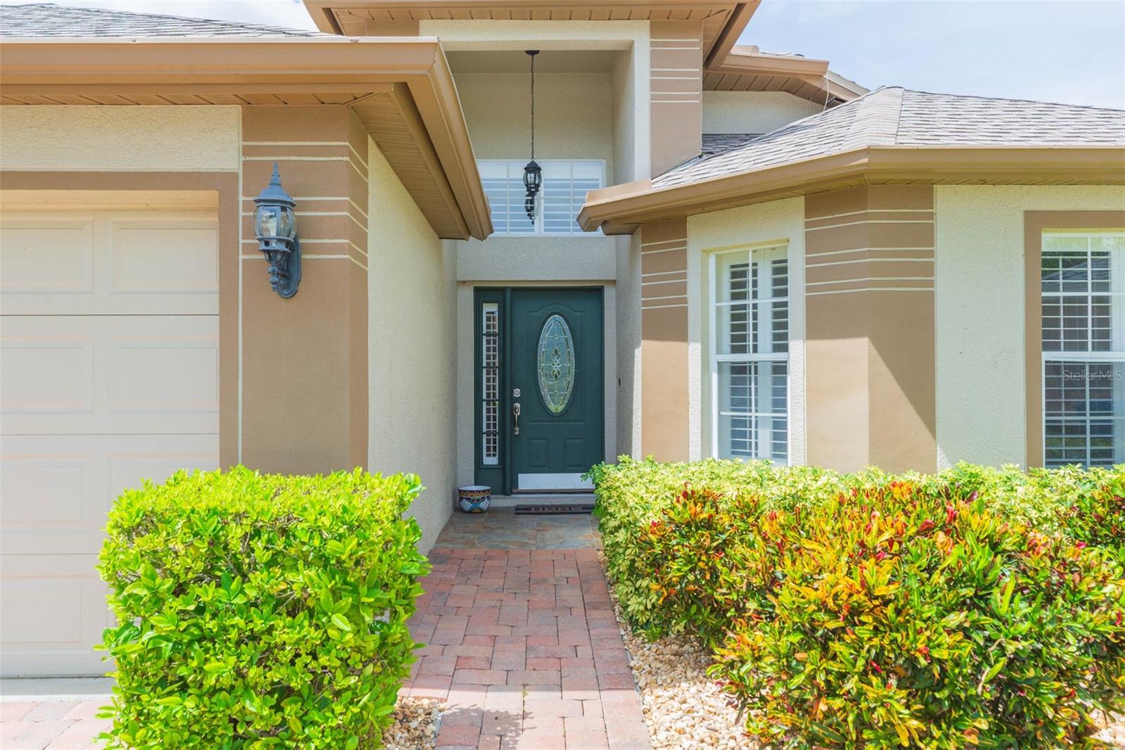 876 Addison, St Petersburg, FL 33716