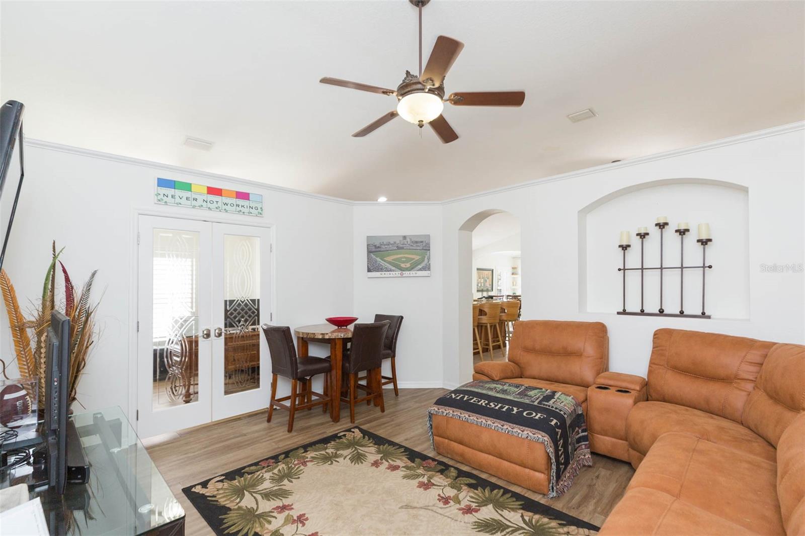876 Addison, St Petersburg, FL 33716