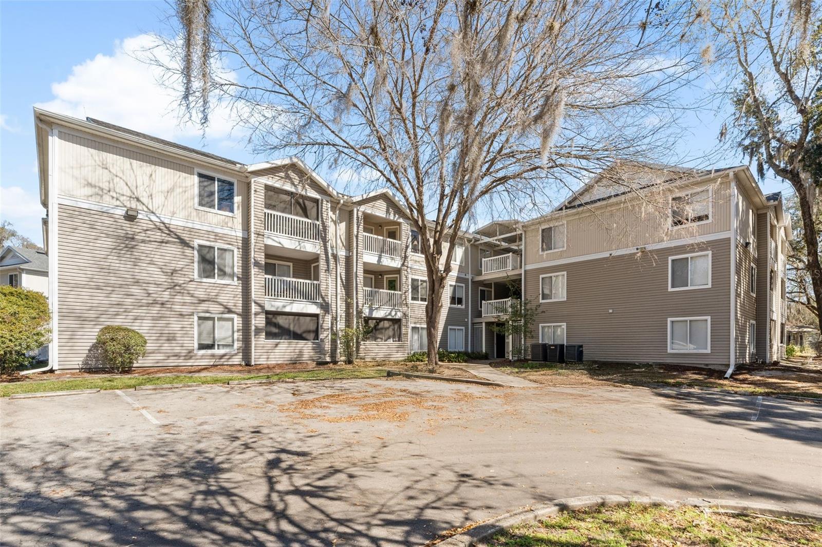 4000 23rd Unit 2-303, Gainesville, FL 32608