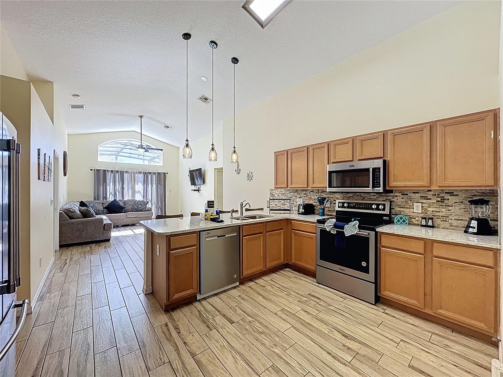 110 Rubino, Davenport, FL 33837