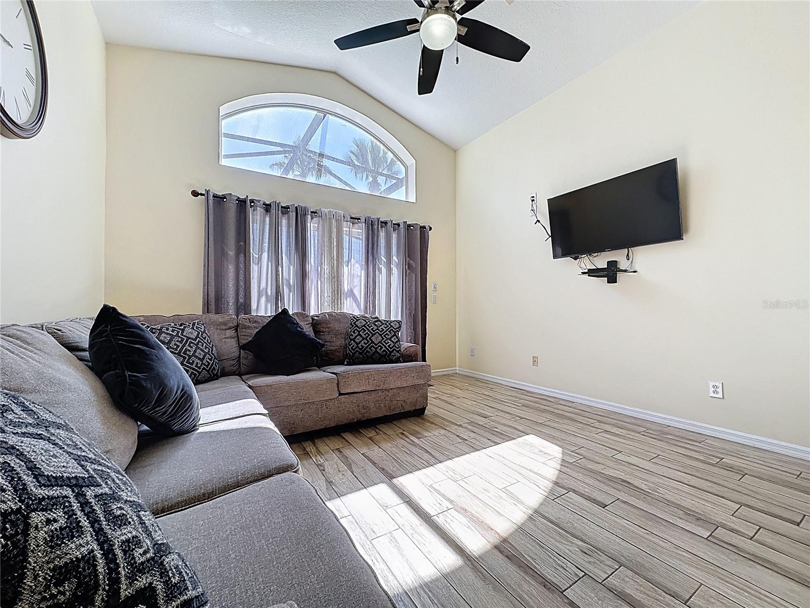 110 Rubino, Davenport, FL 33837
