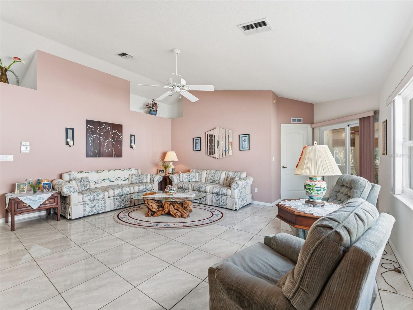1007 La Bamba, Spring Hill, FL 34608
