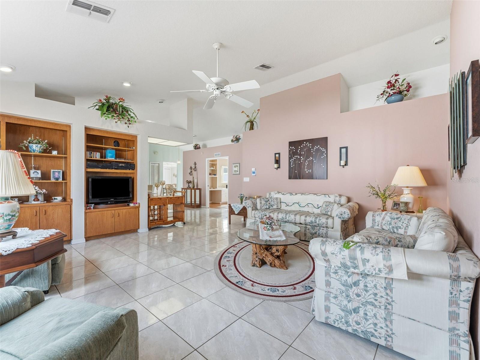 1007 La Bamba, Spring Hill, FL 34608