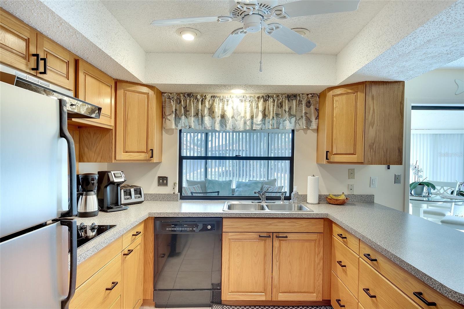 6004 Vivienda Unit 8, Bradenton, FL 34207