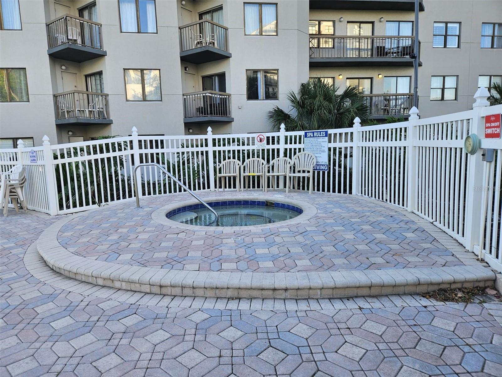 6165 Carrier Unit 3201, Orlando, FL 32819