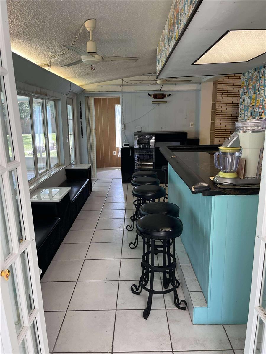 608 Knowles, Brandon, FL 33511