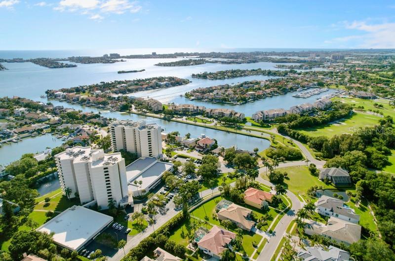 5940 Pelican Bay Unit 1105, Gulfport, FL 33707
