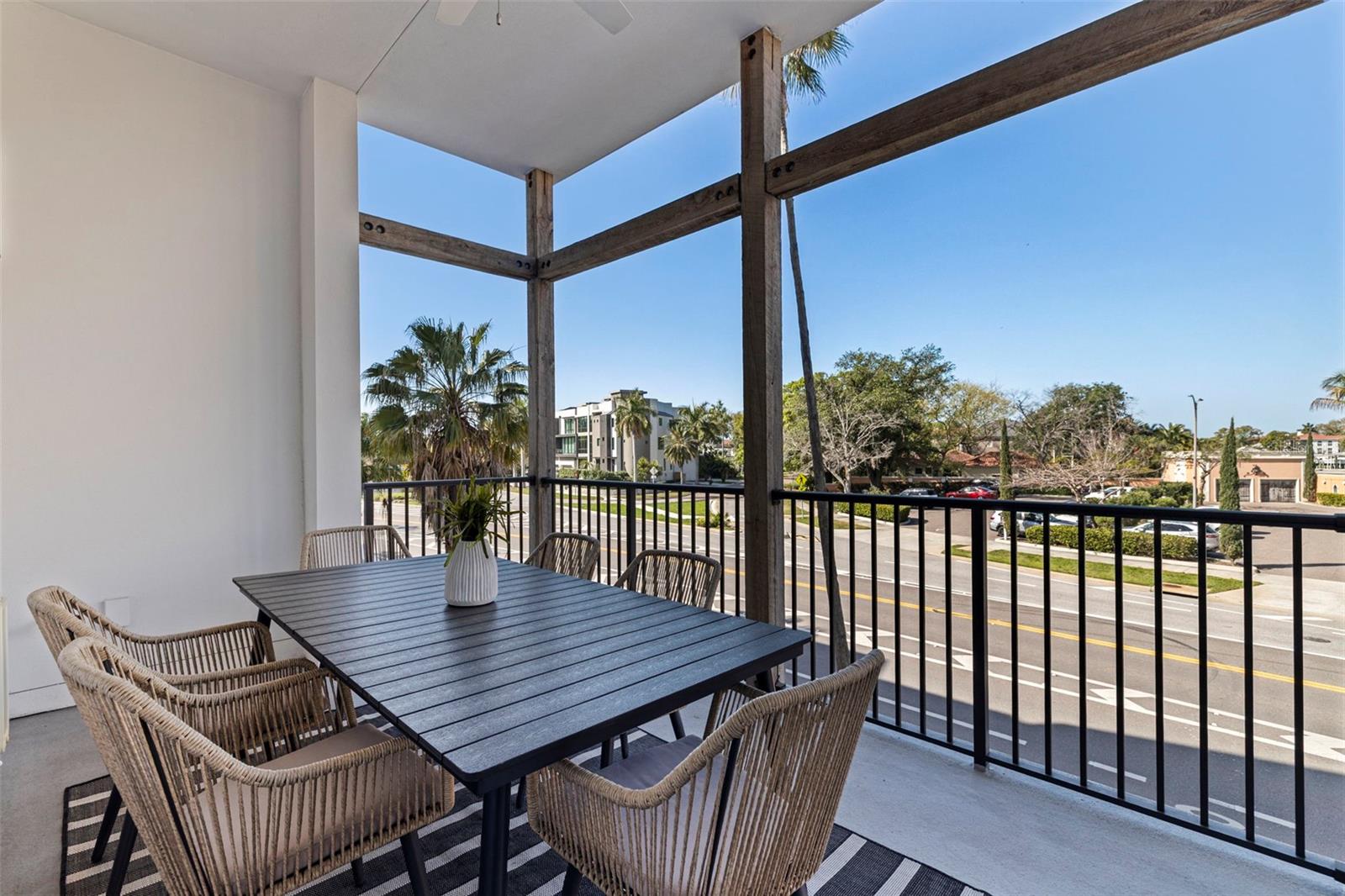 91 Davis Unit 201, Tampa, FL 33606