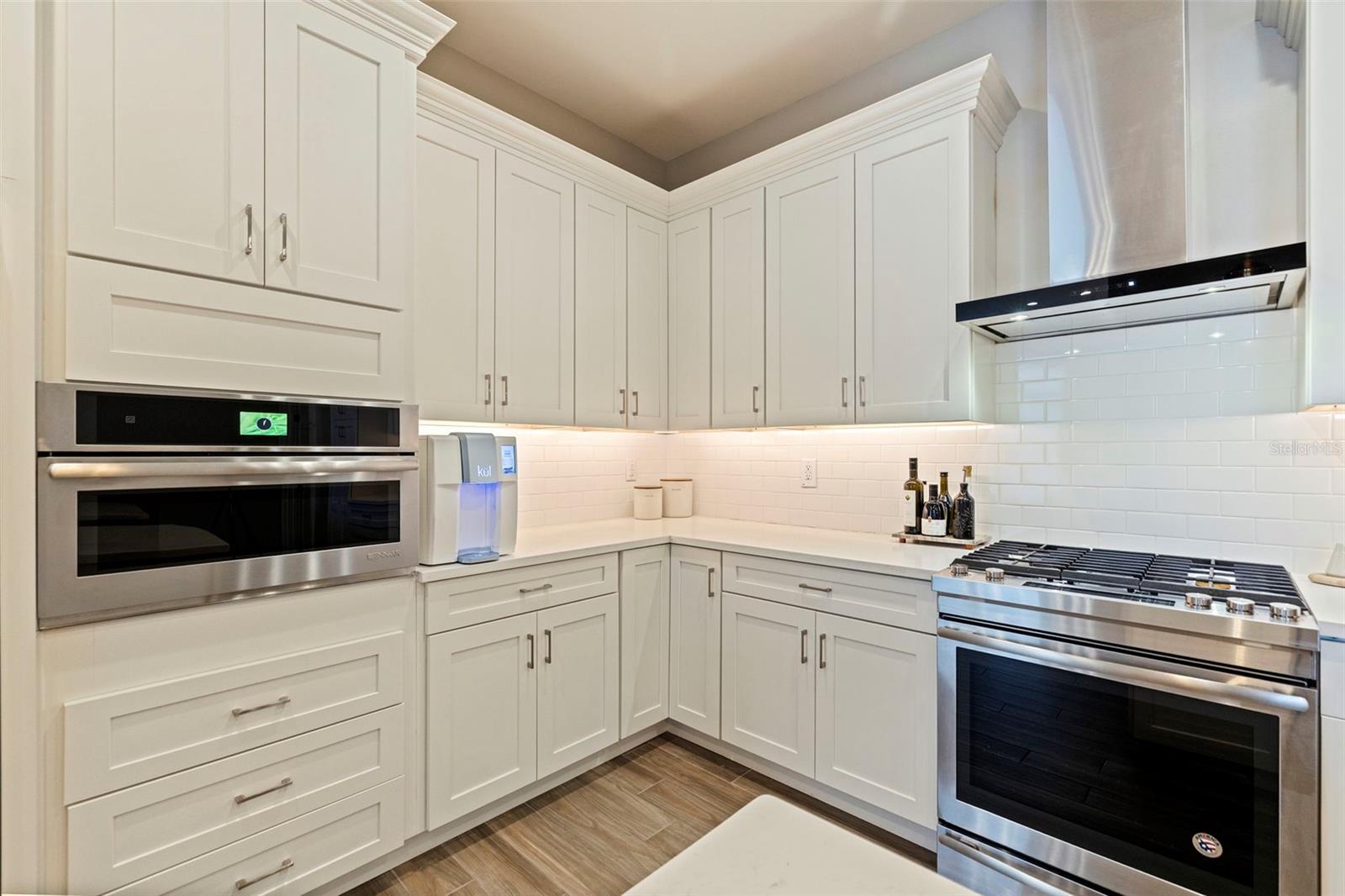 91 Davis Unit 201, Tampa, FL 33606