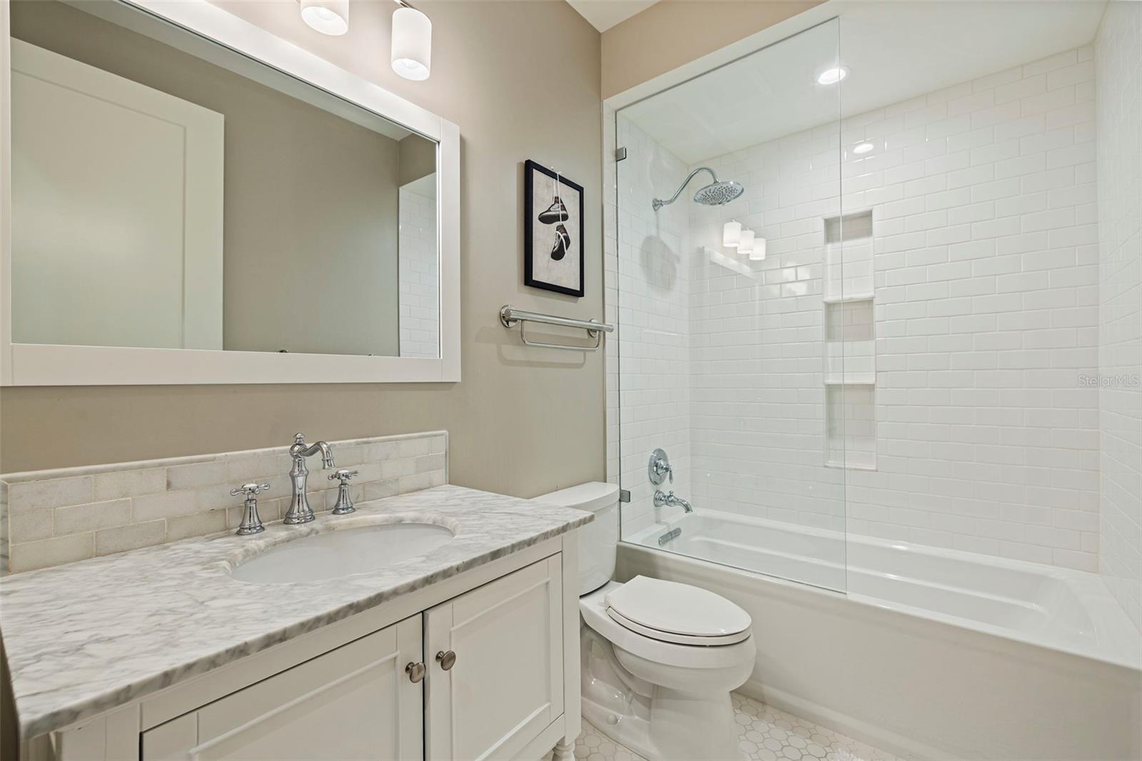91 Davis Unit 201, Tampa, FL 33606