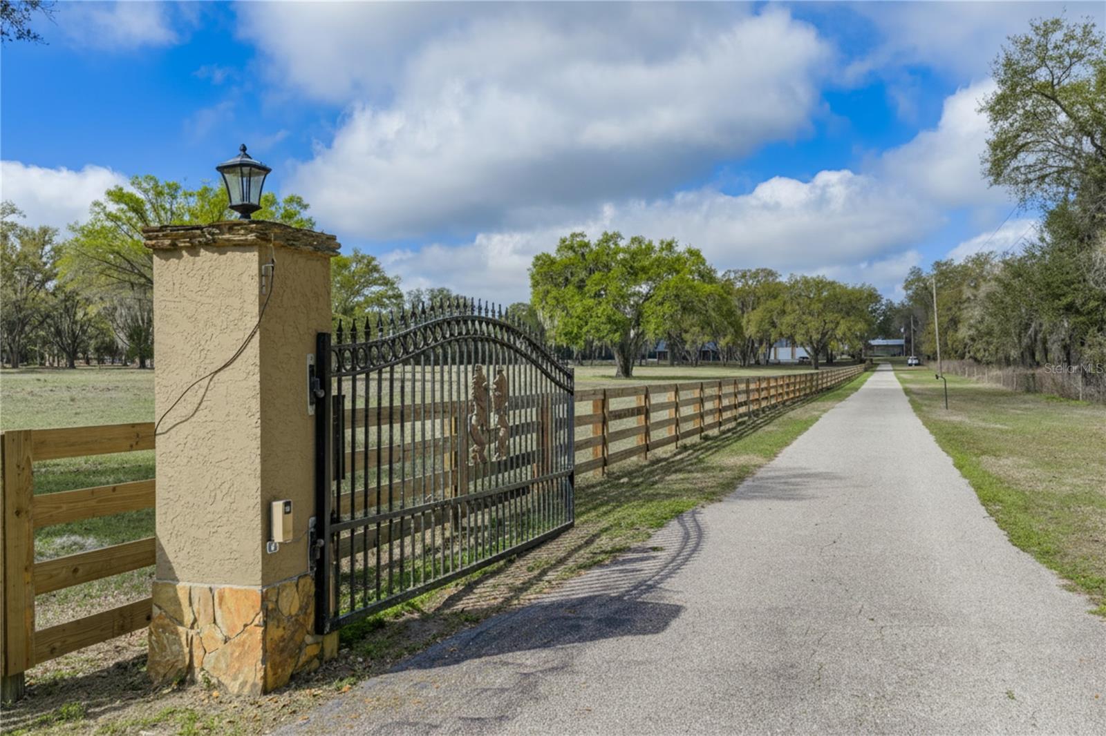 15131 Bellamy Brothers, Dade City, FL 33525