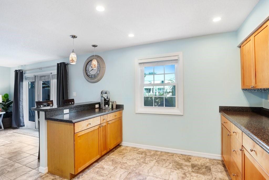 5012 Starfish Unit B, St Petersburg, FL 33705