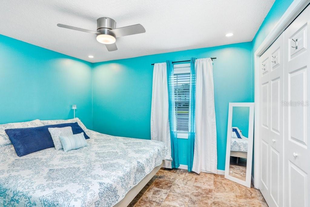 5012 Starfish Unit B, St Petersburg, FL 33705