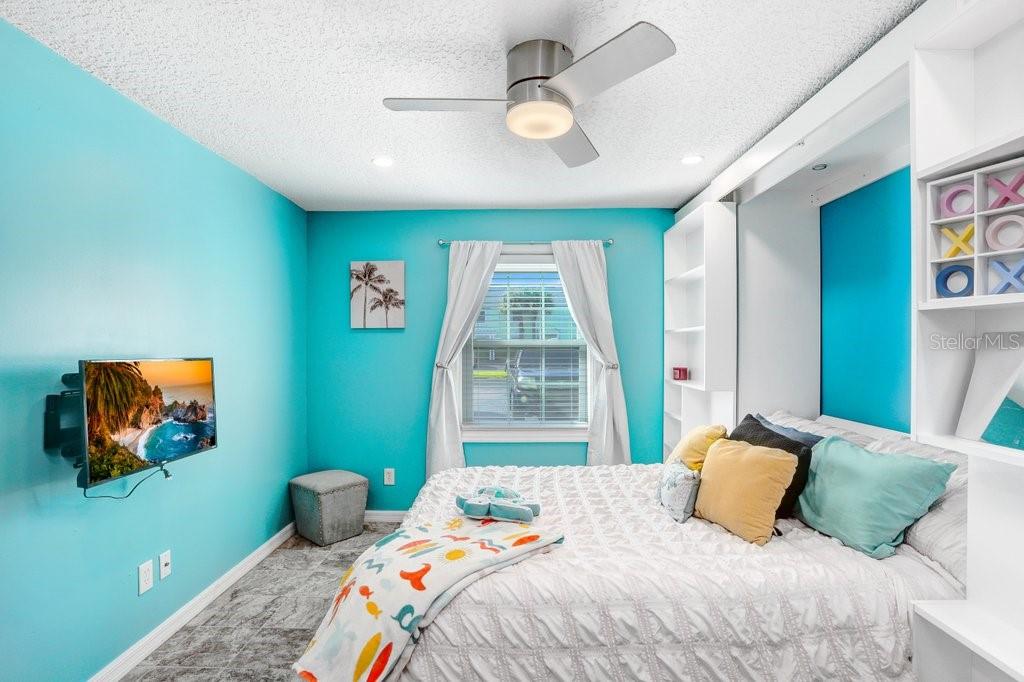 5012 Starfish Unit B, St Petersburg, FL 33705