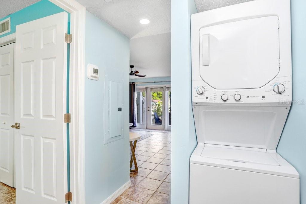 5012 Starfish Unit B, St Petersburg, FL 33705