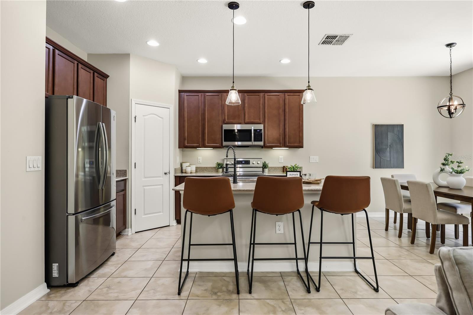 215 Lakeshore, Davenport, FL 33837