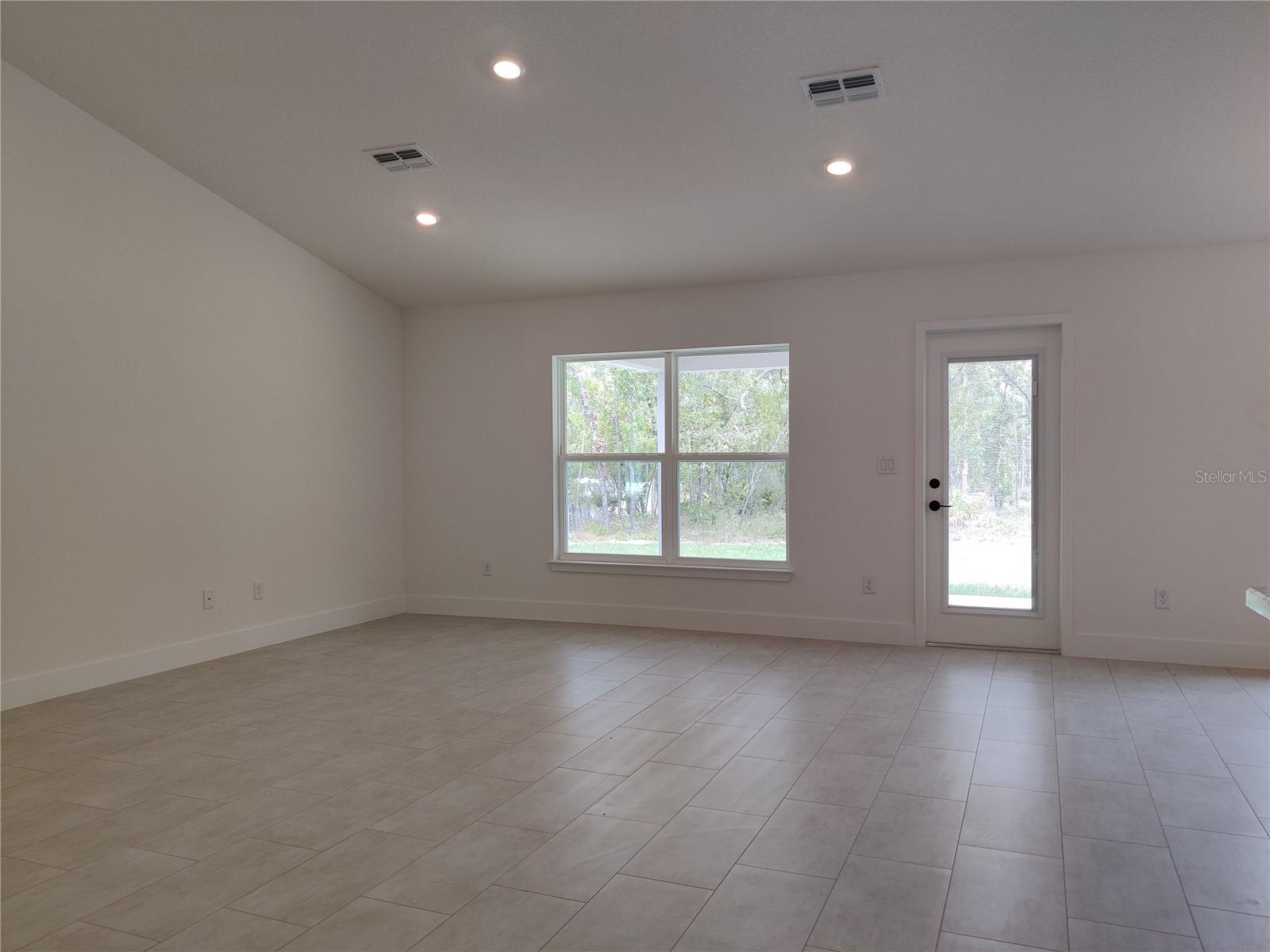 15406 Scaup Duck, Weeki Wachee, FL 34614