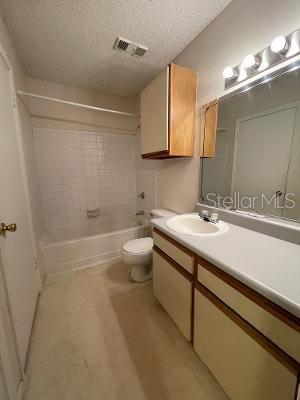8653 Mallard Reserve Unit 201, Tampa, FL 33614