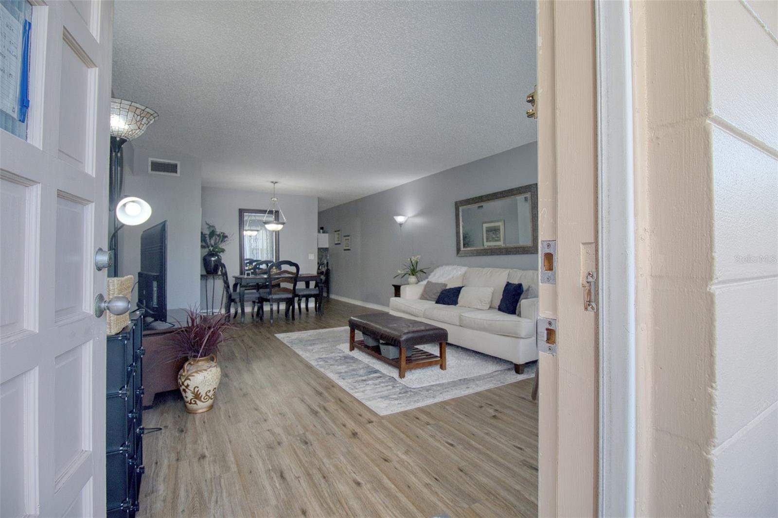 2436 Rhodesian Unit 32, Clearwater, FL 33763