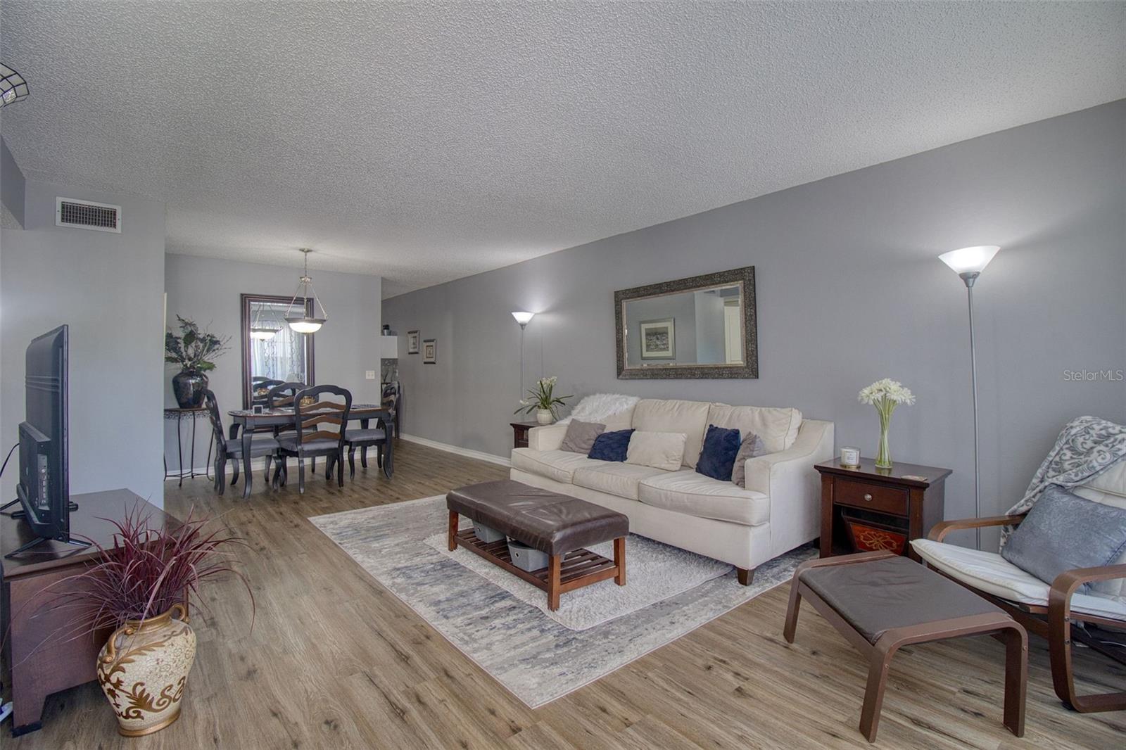 2436 Rhodesian Unit 32, Clearwater, FL 33763