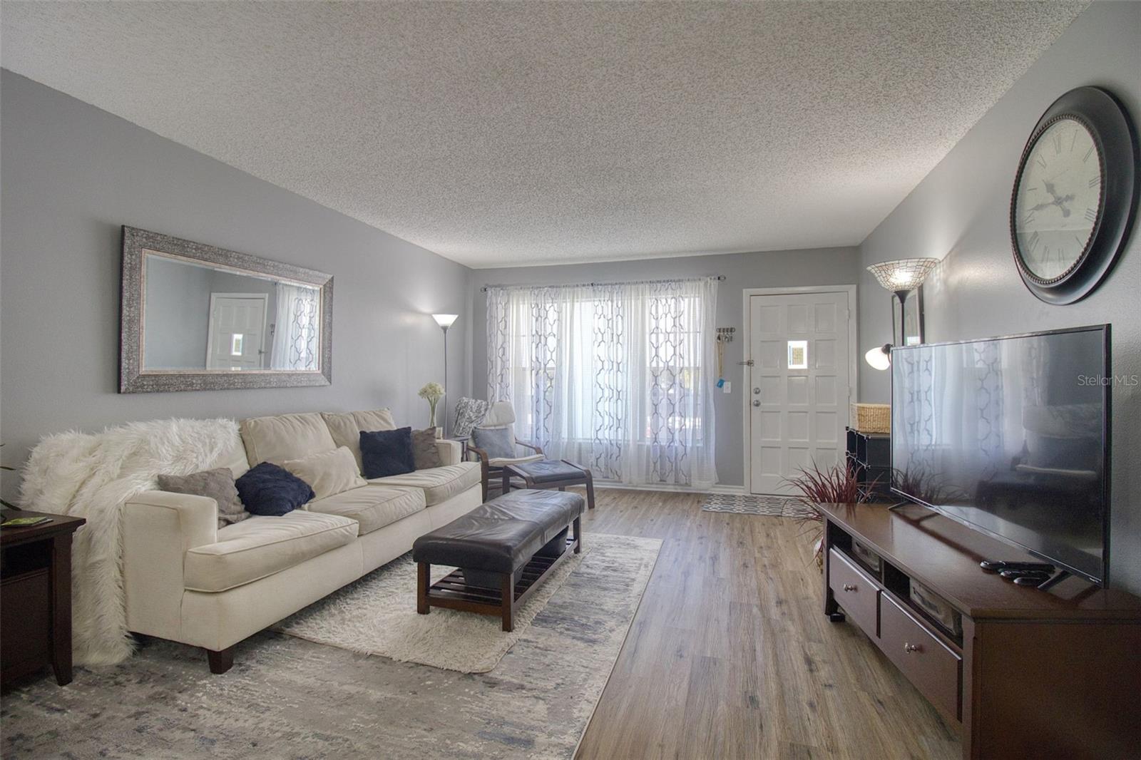 2436 Rhodesian Unit 32, Clearwater, FL 33763