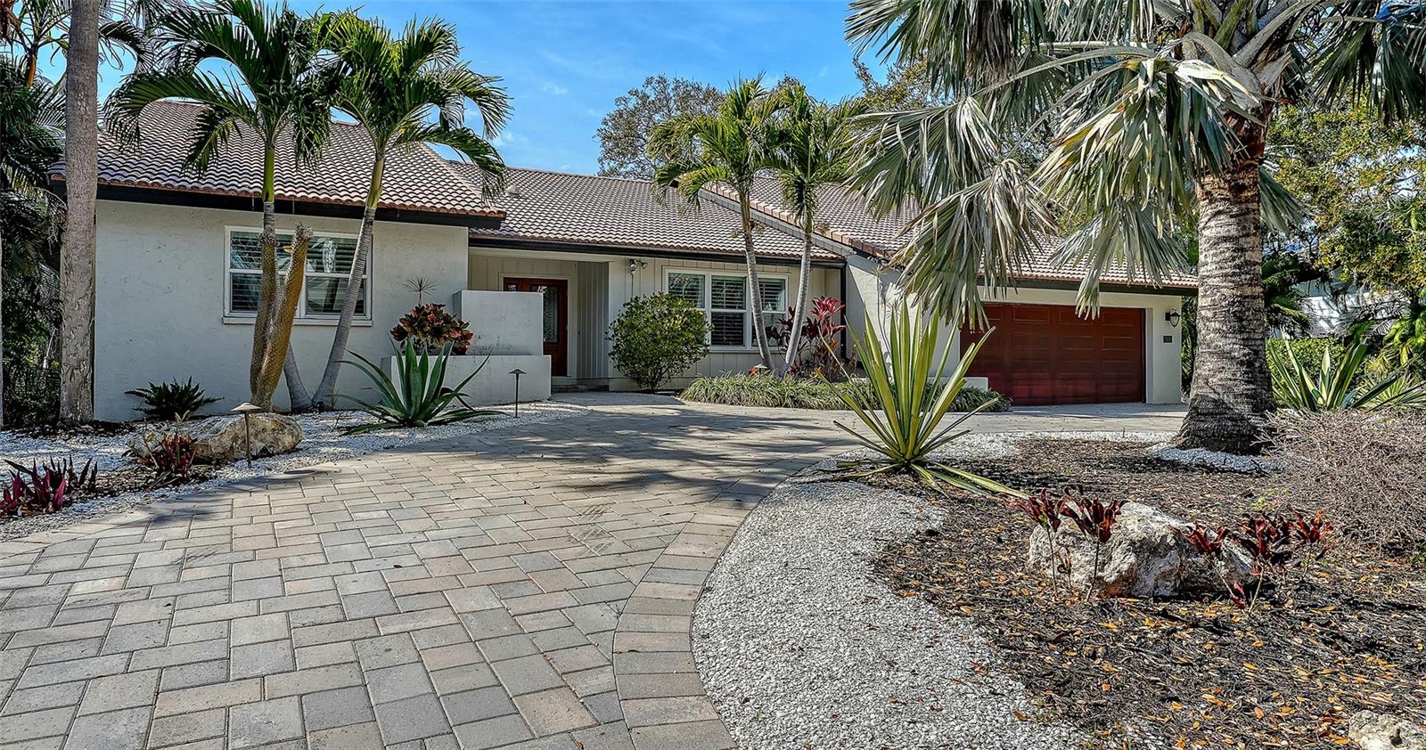 5231 Siesta Cove, Sarasota, FL 34242