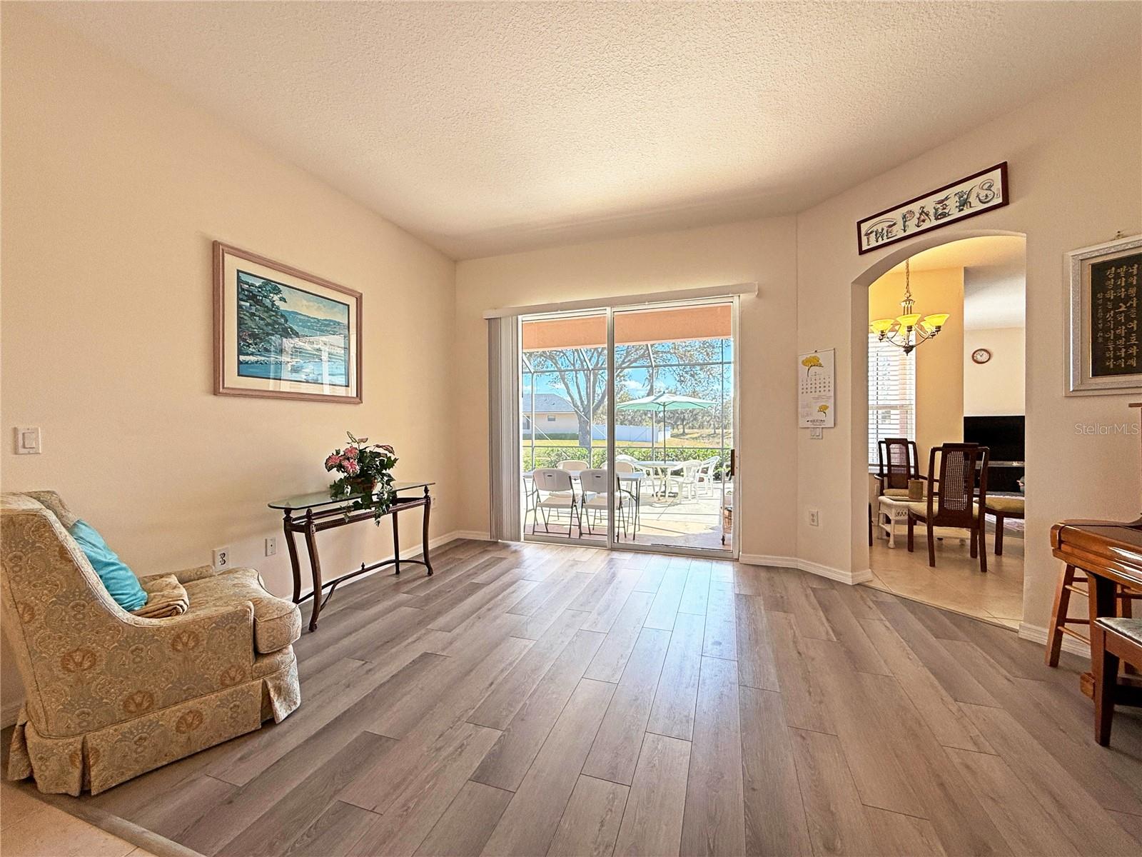 9011 Province, Sarasota, FL 34240