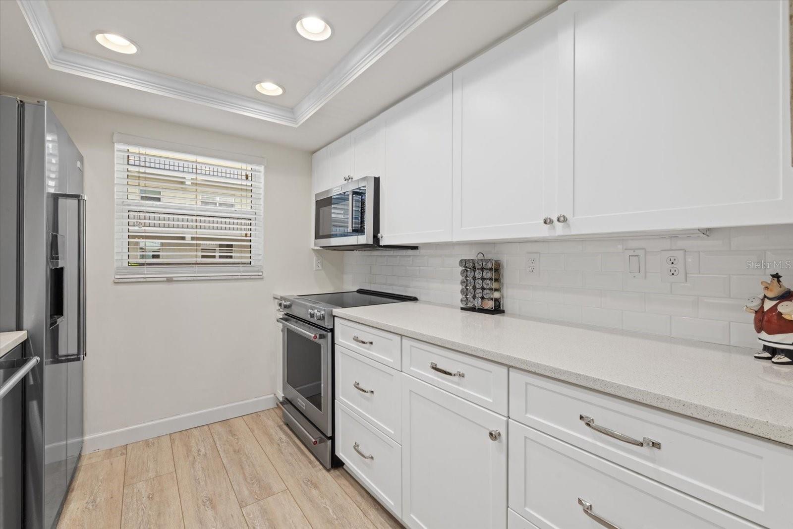 3240 Gulf of Mexico Unit B402, Longboat Key, FL 34228