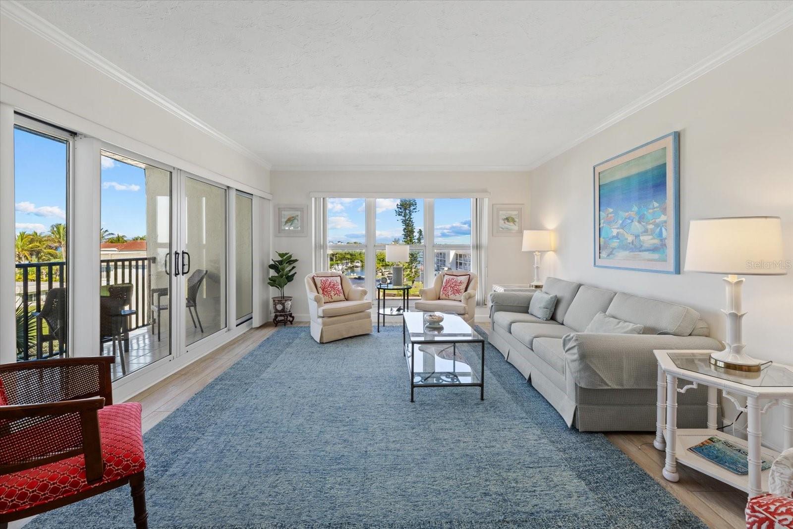 3240 Gulf of Mexico Unit B402, Longboat Key, FL 34228