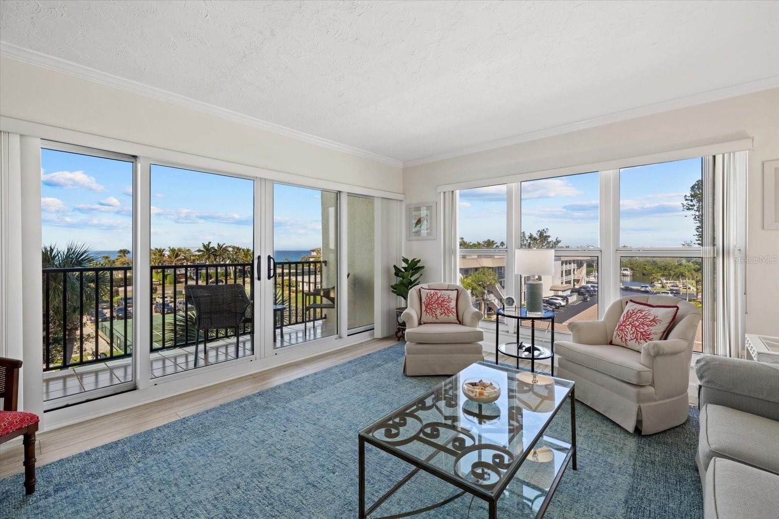 3240 Gulf of Mexico Unit B402, Longboat Key, FL 34228