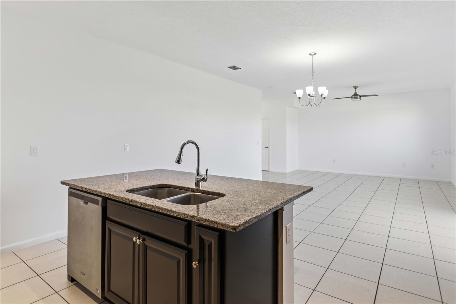 213 Trinity Ridge, Davenport, FL 33897