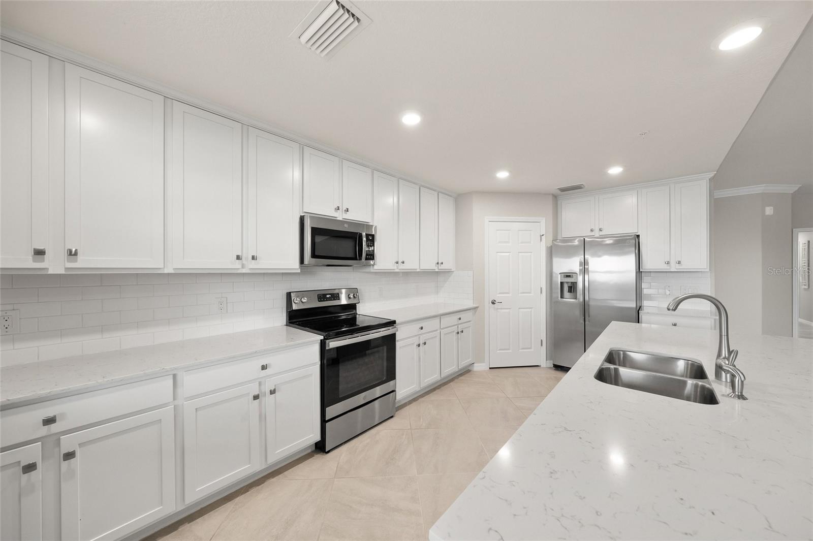 10805 Tarflower Unit 102, Venice, FL 34293