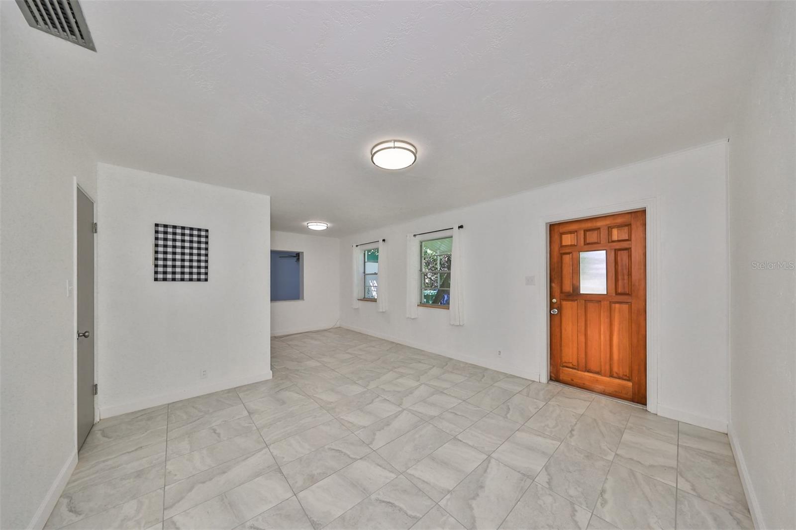 3908 Wallace, Tampa, FL 33611