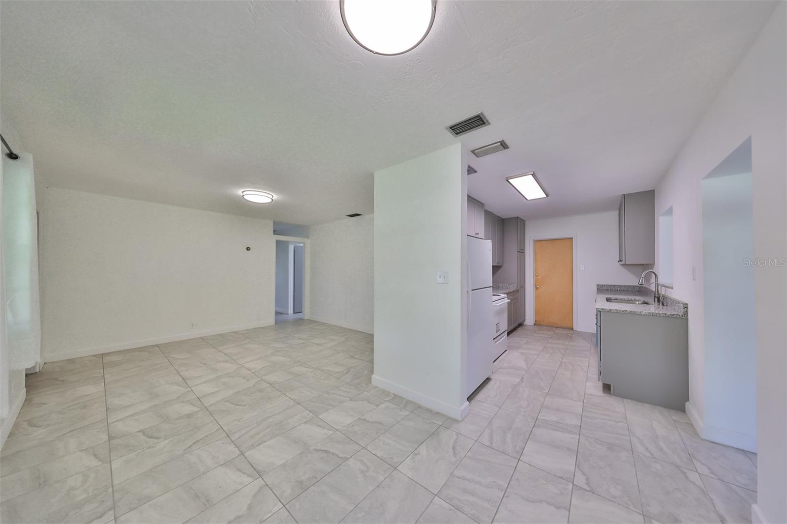 3908 Wallace, Tampa, FL 33611
